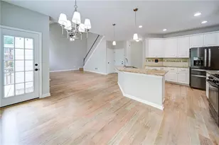 5715 Kennemore Dr, Alpharetta, GA 30004 - Photo 21