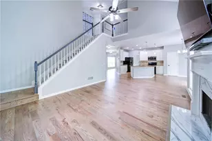 5715 Kennemore Dr, Alpharetta, GA 30004 - Photo 15