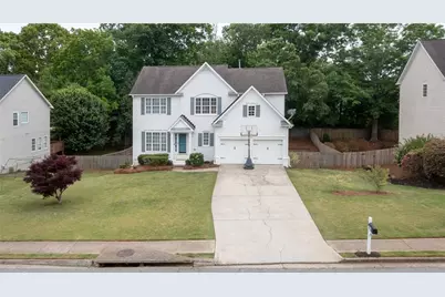 5715 Kennemore Drive, Alpharetta, GA 30004 - Photo 3