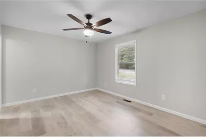135 Holly Creek Drive, Chatsworth, GA 30705 - Photo 13