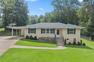 47 Cherokee Blvd, Toccoa, GA 30577 - Photo 3