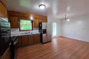 762 Lancelot Dr, Norcross, GA 30071 - Photo 9
