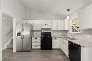 3613 Vinyard Way, Lawrenceville, GA 30044 - Photo 9