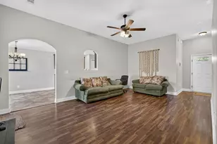 111 Winsted Ct, Perry, GA 31069 - Photo 5
