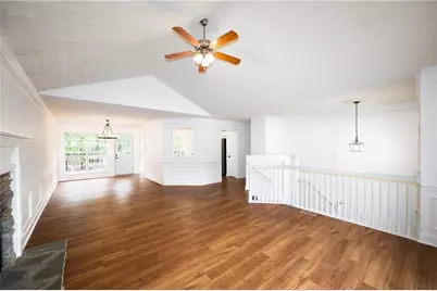 6532 Sundial Avenue, Flowery Branch, GA 30542 - Photo 5