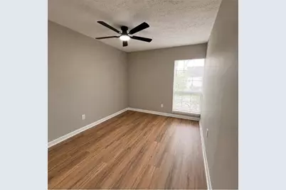 3254 Strawberry Lane, Decatur, GA 30034 - Photo 11