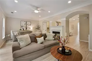 5010 Manchester Cir, Roswell, GA 30075 - Photo 9