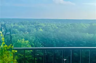 300 Johnson Ferry Road NE, Sandy Springs, GA 30328 - Photo 17
