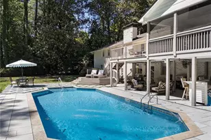 4770 Chatworth Ct, Sandy Springs, GA 30342 - Photo 7