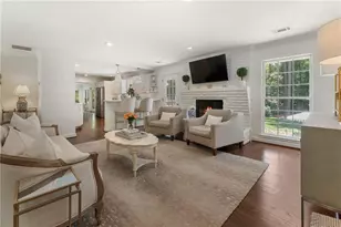 4770 Chatworth Ct, Sandy Springs, GA 30342 - Photo 11