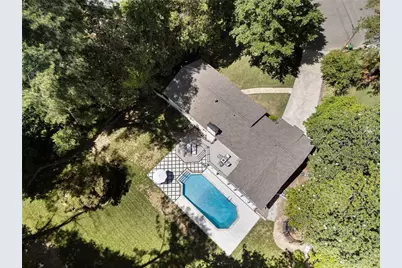4770 Chatworth Court, Sandy Springs, GA 30342 - Photo 5