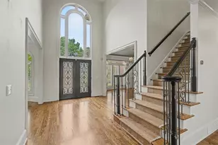 1185 Seale Dr, Alpharetta, GA 30022 - Photo 3