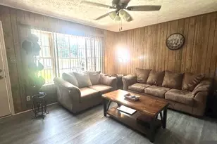 2323 Locust Grove Rd, Griffin, GA 30223 - Photo 17