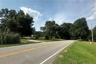 2323 Locust Grove Rd, Griffin, GA 30223 - Photo 33