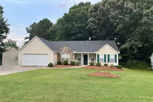 940 Willow Springs Ct, Loganville, GA 30052 - Photo 1