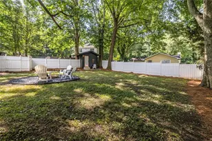 1802 La Dawn Ln NW, Atlanta, GA 30318 - Photo 29