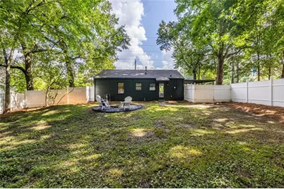 1802 La Dawn Lane NW, Atlanta, GA 30318 - Photo 31