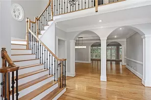 4563 Fountain Dr, Marietta, GA 30067 - Photo 3