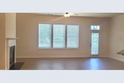 1649 Sentinel View Drive, Lawrenceville, GA 30043 - Photo 9