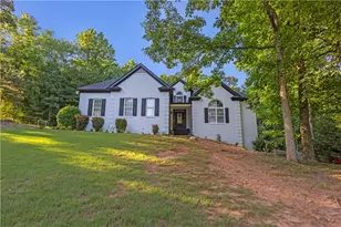 151 Dumar Ln, Hoschton, GA 30548 - Photo 1
