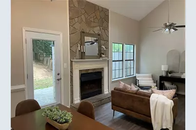 1068 Travelers Trail NW, Kennesaw, GA 30144 - Photo 13
