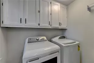 585 Cambridge Way, Sandy Springs, GA 30328 - Photo 23