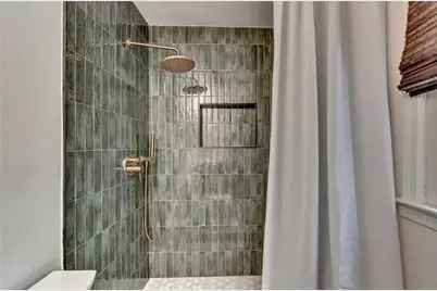 585 Cambridge Way, Sandy Springs, GA 30328 - Photo 53