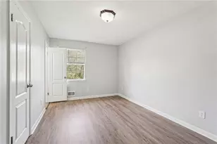 9157 Homewood Dr, Riverdale, GA 30274 - Photo 23