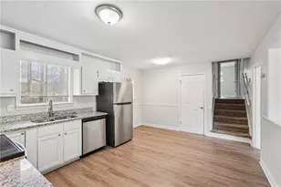9157 Homewood Dr, Riverdale, GA 30274 - Photo 9