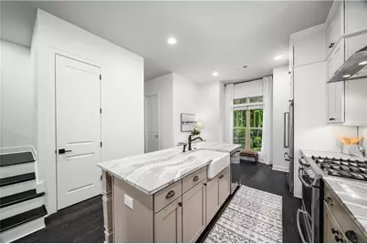 243 Franklin Road NE, Sandy Springs, GA 30342 - Photo 15