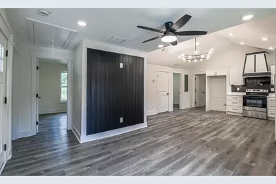 830 SE High Street SE, Gainesville, GA 30501 - Photo 9