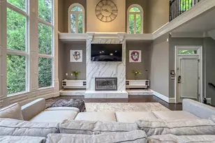 8190 Nesbit Ferry Rd, Sandy Springs, GA 30350 - Photo 17