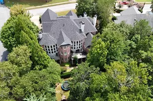 8190 Nesbit Ferry Rd, Sandy Springs, GA 30350 - Photo 65