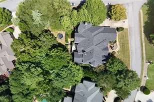 8190 Nesbit Ferry Rd, Sandy Springs, GA 30350 - Photo 61