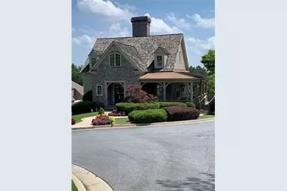 321 Glens Way, Woodstock, GA 30188 - Photo 7