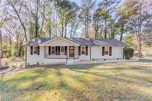 154 Huston Dr, Lawrenceville, GA 30044 - Photo 1