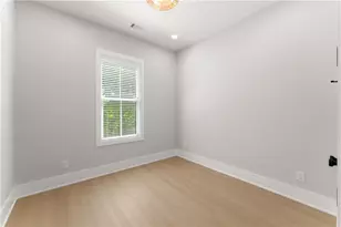 5019 Nichols Dr, Flowery Branch, GA 30542 - Photo 29