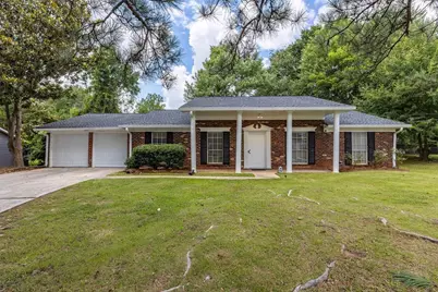 2053 Wellborn Road, Lithonia, GA 30058 - Photo 1