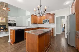 5620 Battle Ridge Dr, Flowery Branch, GA 30542 - Photo 19