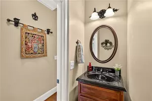 209 Amberleigh Cir, White, GA 30184 - Photo 9
