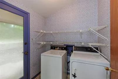 4961 Rebel Trail, Atlanta, GA 30327 - Photo 17