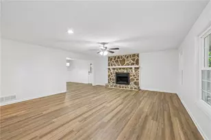 62 Mount Calvary Road NW, Marietta, GA 30064 - Photo 15