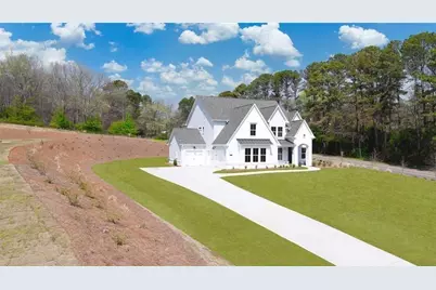 8290 Creekside Overlook Drive, Gainesville, GA 30506 - Photo 5