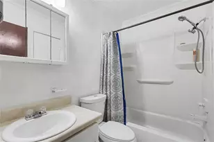 9018 Huntwood Ln, Riverdale, GA 30274 - Photo 19