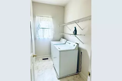 811 Valley Drive, Canton, GA 30114 - Photo 11