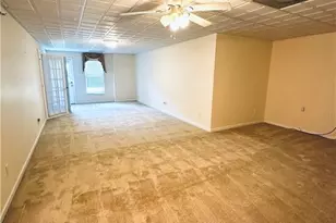 811 Valley Dr, Canton, GA 30114 - Photo 25