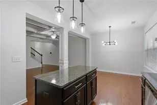 1697 Paxton Ln SW, Lilburn, GA 30047 - Photo 15