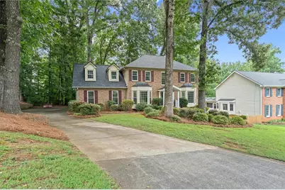2711 Arbor Summit, Marietta, GA 30066 - Photo 1