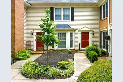 44 Mount Vernon Circle, Sandy Springs, GA 30338 - Photo 1