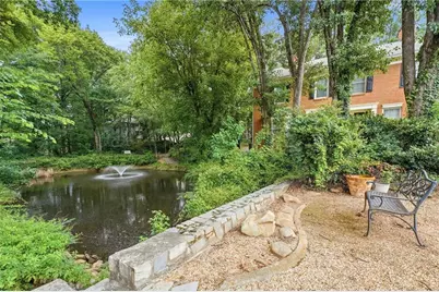 44 Mount Vernon Circle, Sandy Springs, GA 30338 - Photo 23